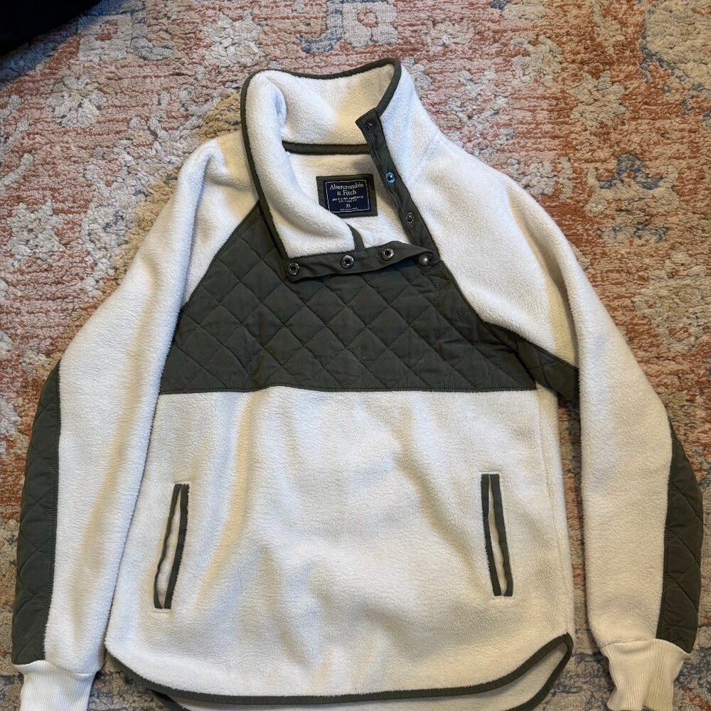 Abercrombie & Fitch Sherpa Fleece Pullover